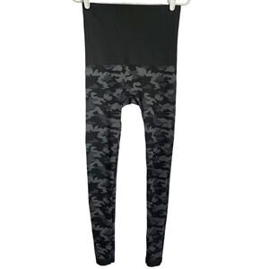 Women's Preggo Leggings Black Camouflage SnapBack Postpartum Maternity Pant L/XL